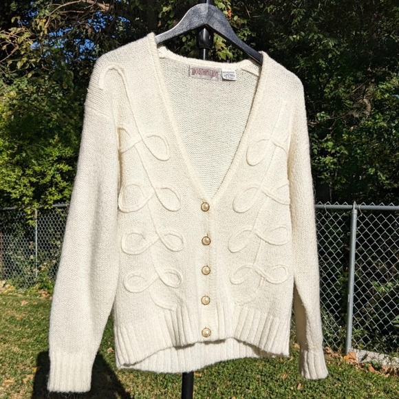 Vintage ~70s Worthington Cardigan - Picture 7 of 8